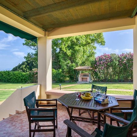 Analipsi Beach Front Villas - Happy Rentals Kásztro Kültér fotó