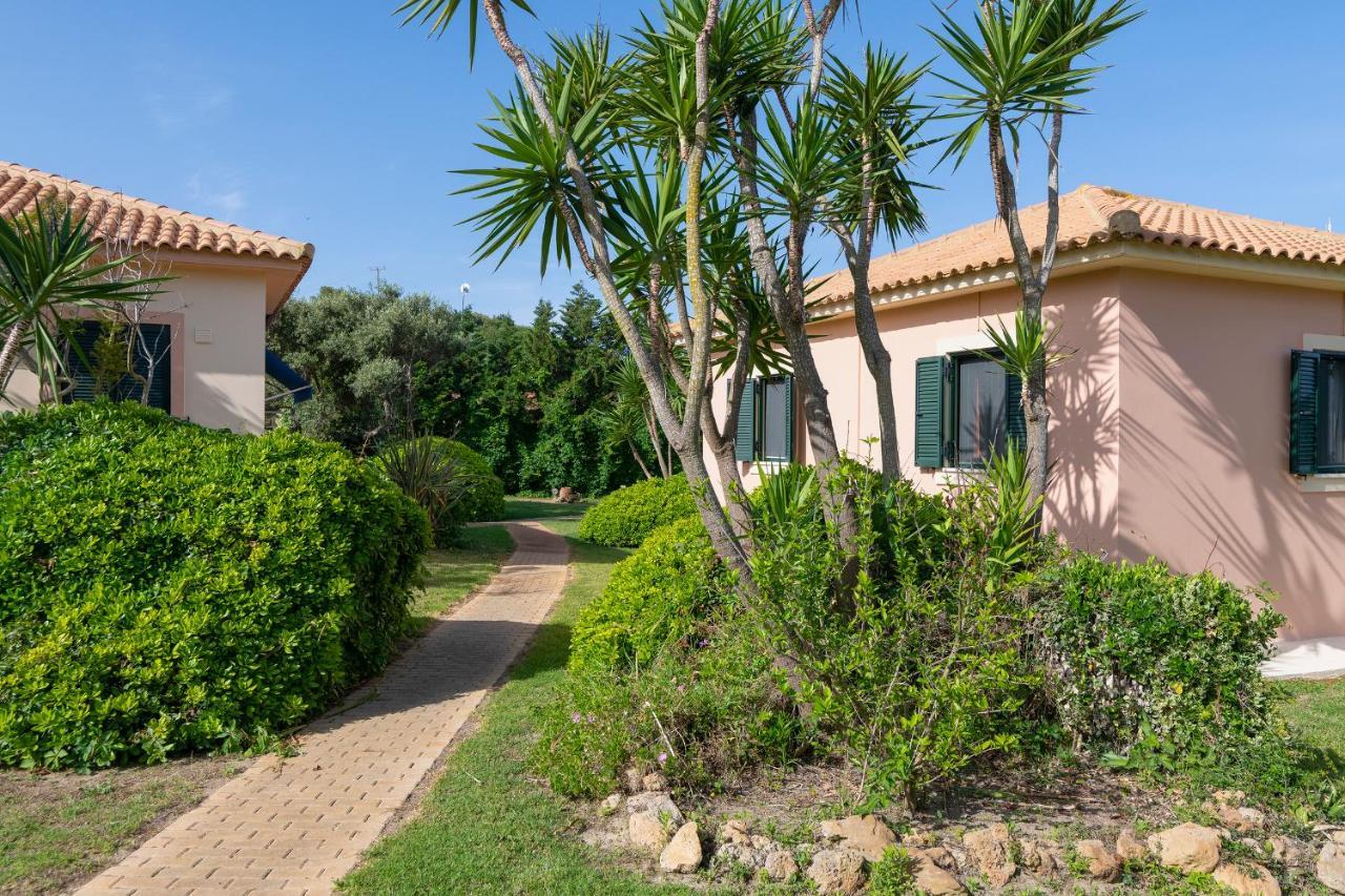 Analipsi Beach Front Villas - Happy Rentals Kásztro Kültér fotó