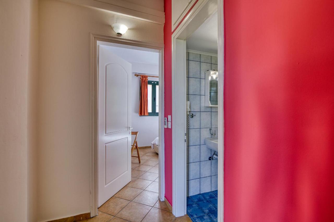 Analipsi Beach Front Villas - Happy Rentals Kásztro Kültér fotó
